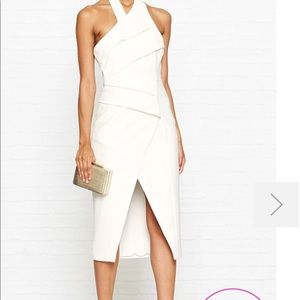 Figure flattering LBD